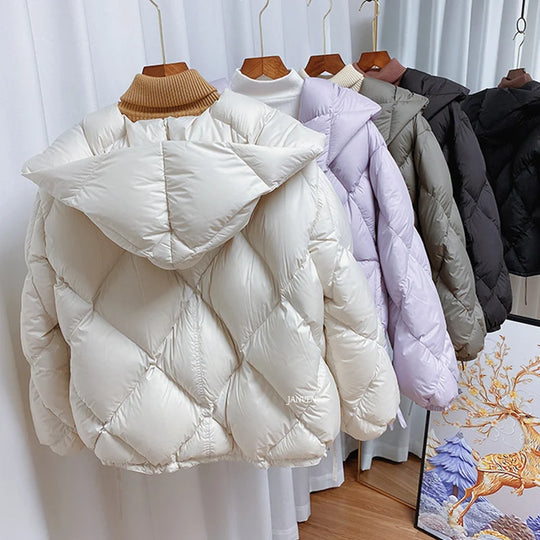 Dames Korte Donsjack met Capuchon Cocoonstijl voor de Winter 1