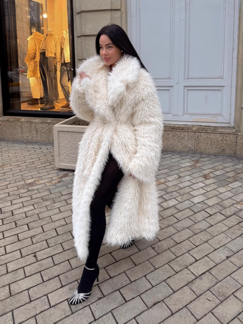 Dames Mid-Length Jacket van Faux Fur met Oversized Pasvorm 1