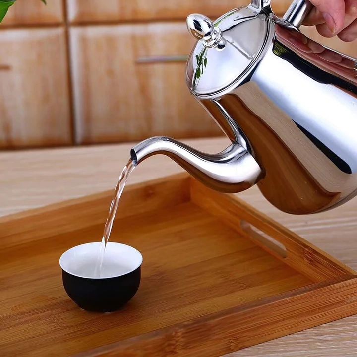 Inductieketel Met Ingebouwd Filter Modern Ontwerp 3