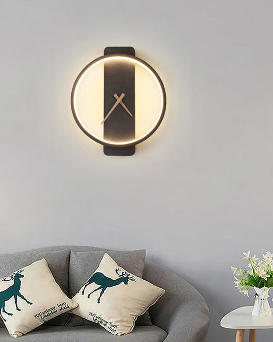 Moderne Wandklok met LED Verlichting 6