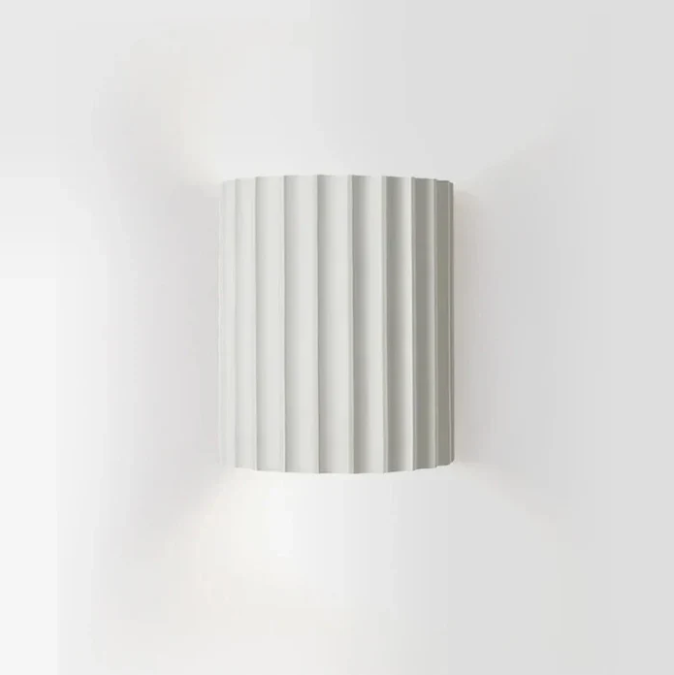 Moderne Wandlamp Minimalistisch Design voor Binnen met Dubbelzijdige Lichtdiffusor 1