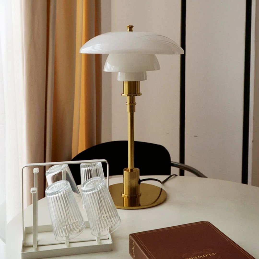 Noordse Tafellamp Design met LED Verlichting 8