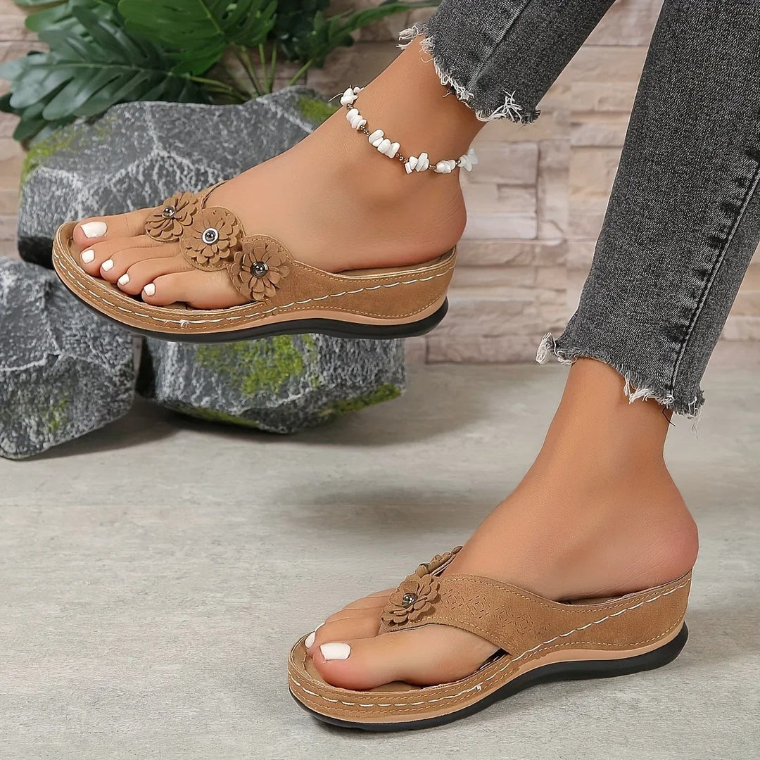 Vrouwen Slip-On Strand Slippers met Bloemen