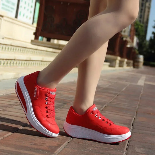 Vrouwen Platform Wedge Lace-Up Sneakers